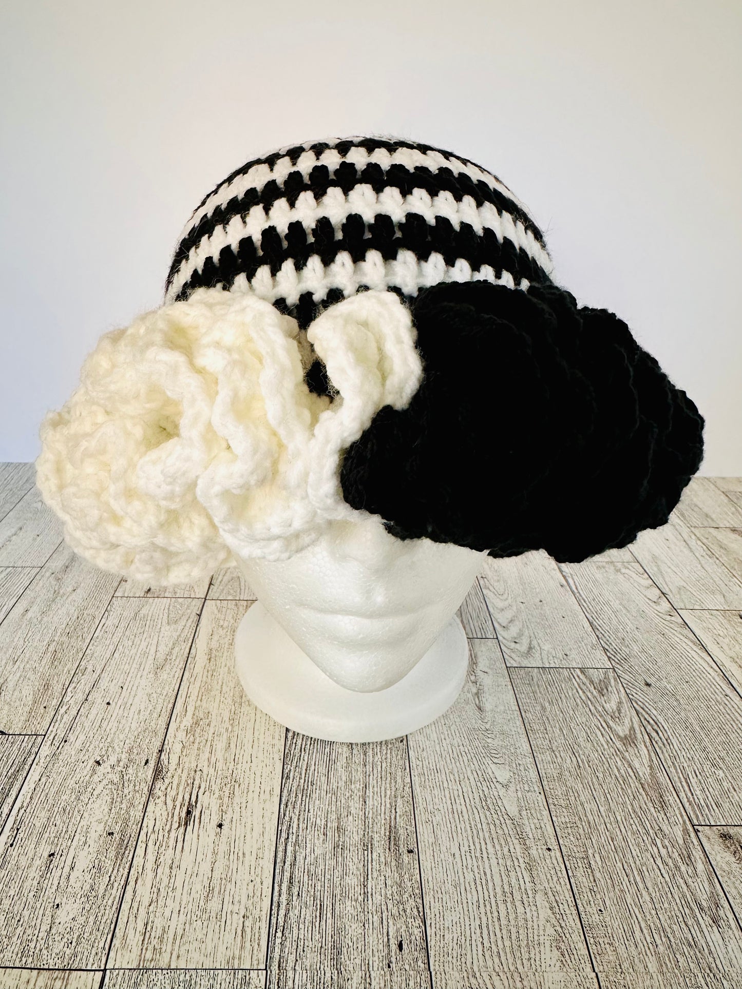 Obanai Ruffle Hat