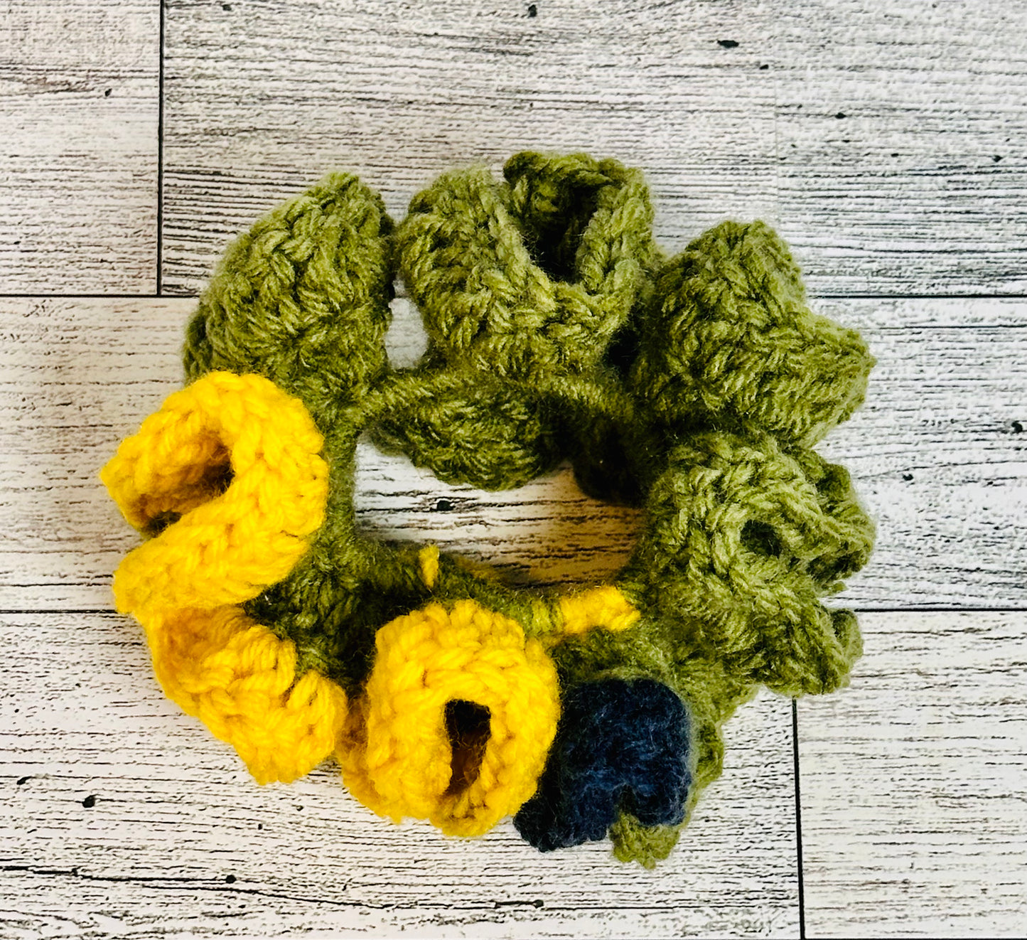 Meadow Bloom Scrunchie