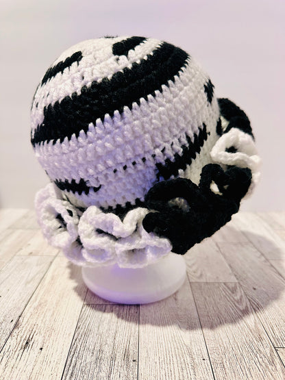 Cookies & Cream Ruffle Hat