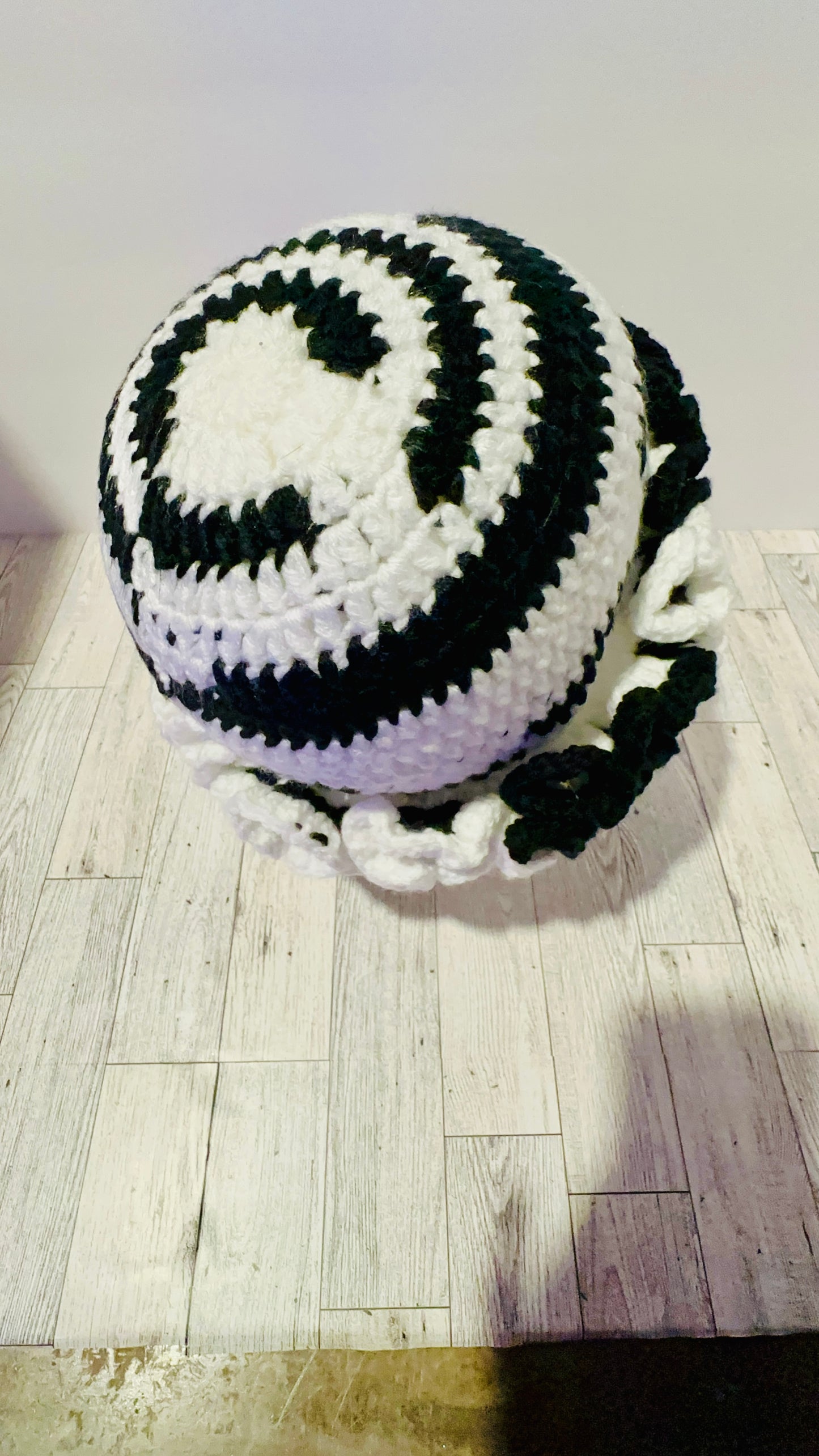 Cookies & Cream Ruffle Hat